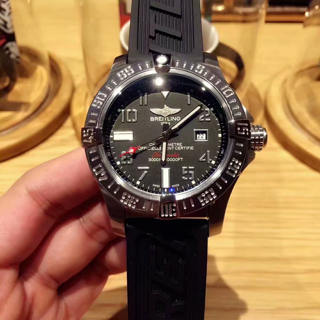 Breitling Watch 733